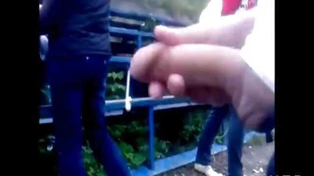 妈妈要快乐。 成熟的亚洲色情