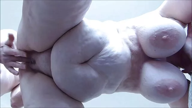 抓住性！ 成熟的异族肛门
