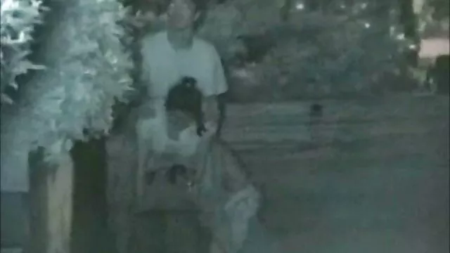 霍莉*亨德里克斯死了性别与大枪. 大奶奶性