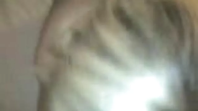隐藏的摄像头Gloryhole妻子面对％26锻炼。 熟女口交