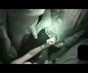 大奶岁的霍莉亨德里克斯的屁股亲吻他 尼龙摩洛伊斯兰解放阵线的照片
