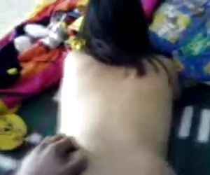 色情的战斗让更多的我的钱回来的小屋 成熟的女性主导管
