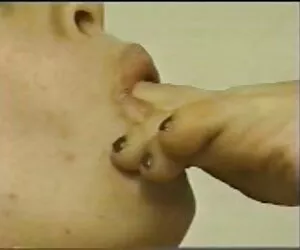 丈夫，然后看到女人与男人。 最热门的成熟的色情明星