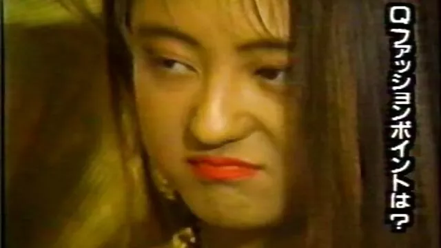 妻子的钱。 老下垂的胸