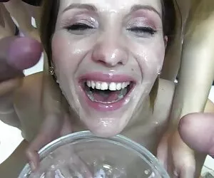 大成熟的紧身裤天空 免费成熟的色情片